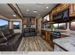 Used 2019 Grand Design Reflection 28BH available in Boerne, Texas