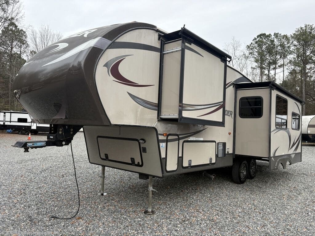 Used 2015 Prime Time Crusader 295RST available in Ashland, Virginia