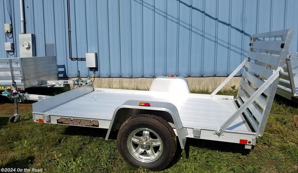 Utility Trailer - 2017 Aluma 638 63''x8' | TrailersUSA