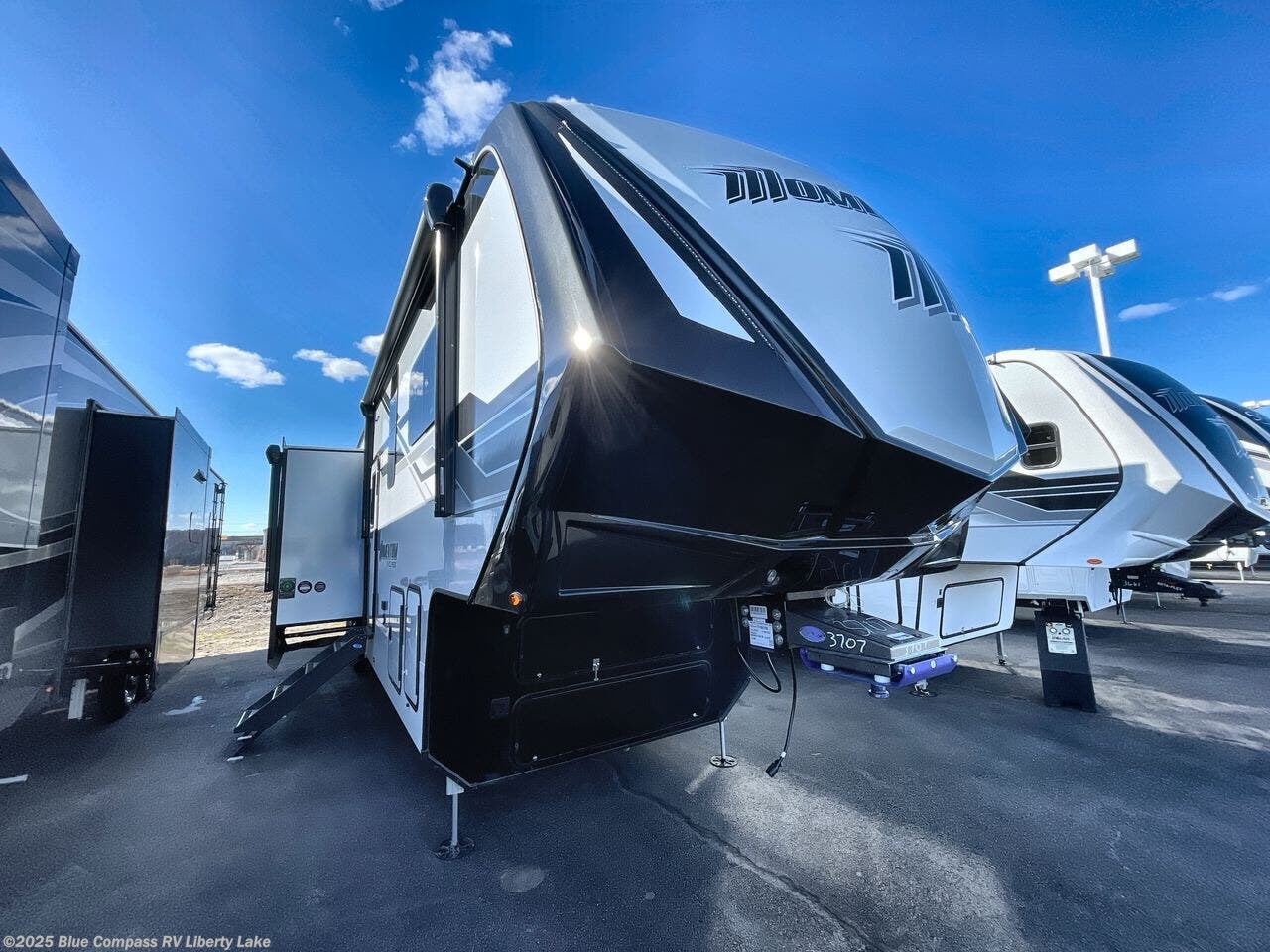 New 2025 Grand Design Momentum M-Class 414M available in Liberty Lake, Washington