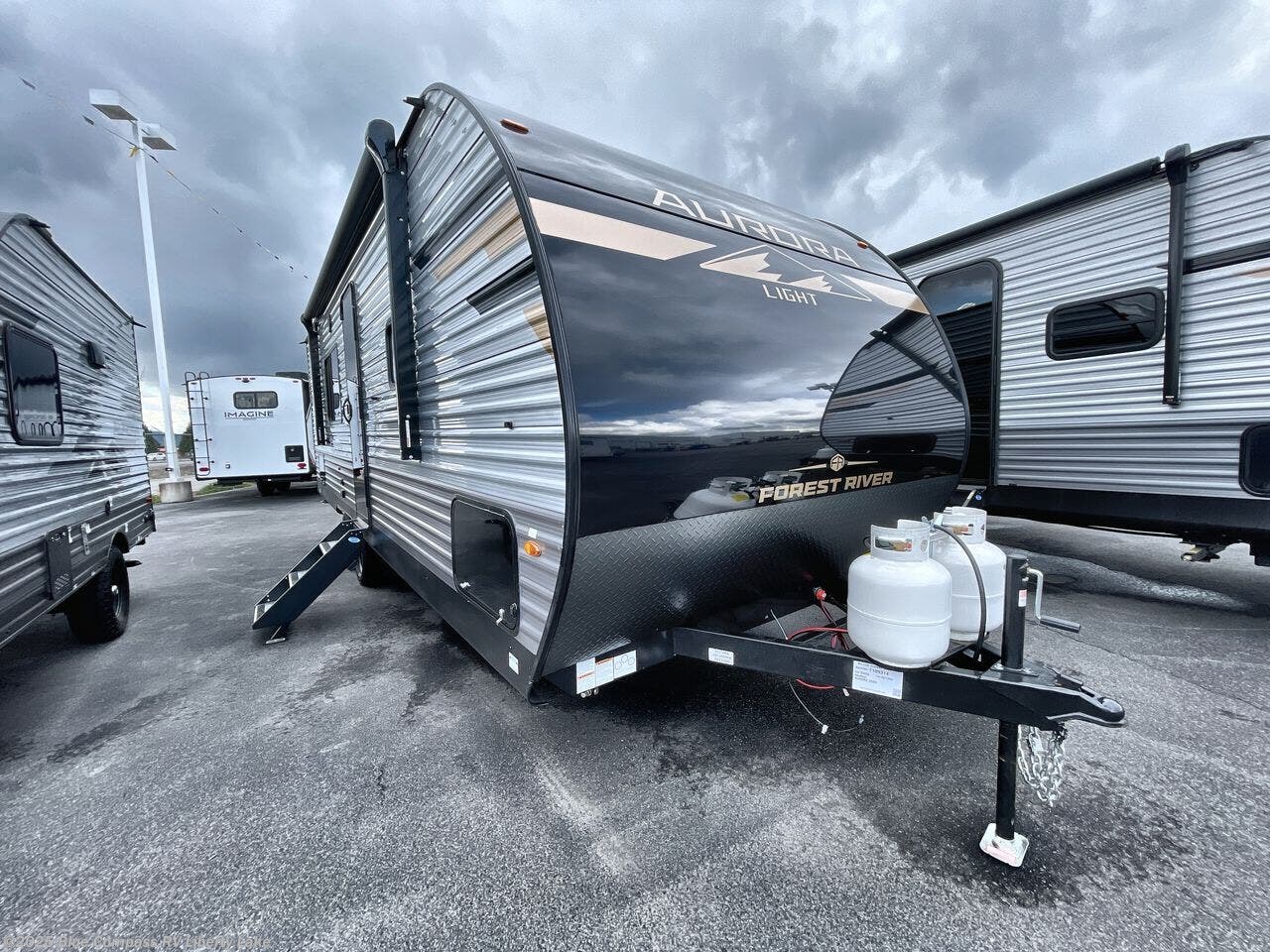 New 2025 Forest River Aurora Light 26BH available in Liberty Lake, Washington