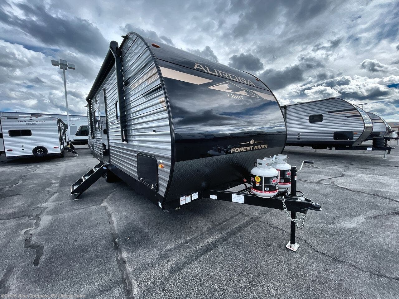 New 2025 Forest River Aurora Light 26BH available in Liberty Lake, Washington