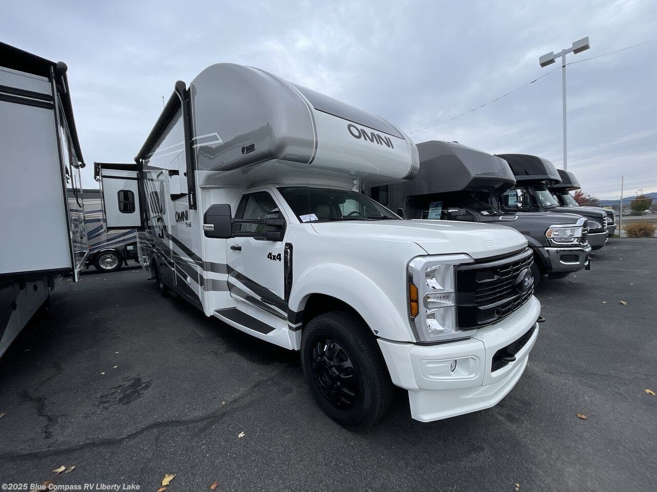 New 2026 Thor Motor Coach Omni Trail X32 available in Liberty Lake, Washington