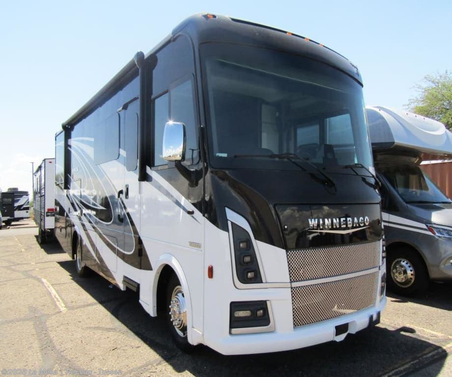 New 2025 Winnebago Vista WFE29V available in Tucson, Arizona