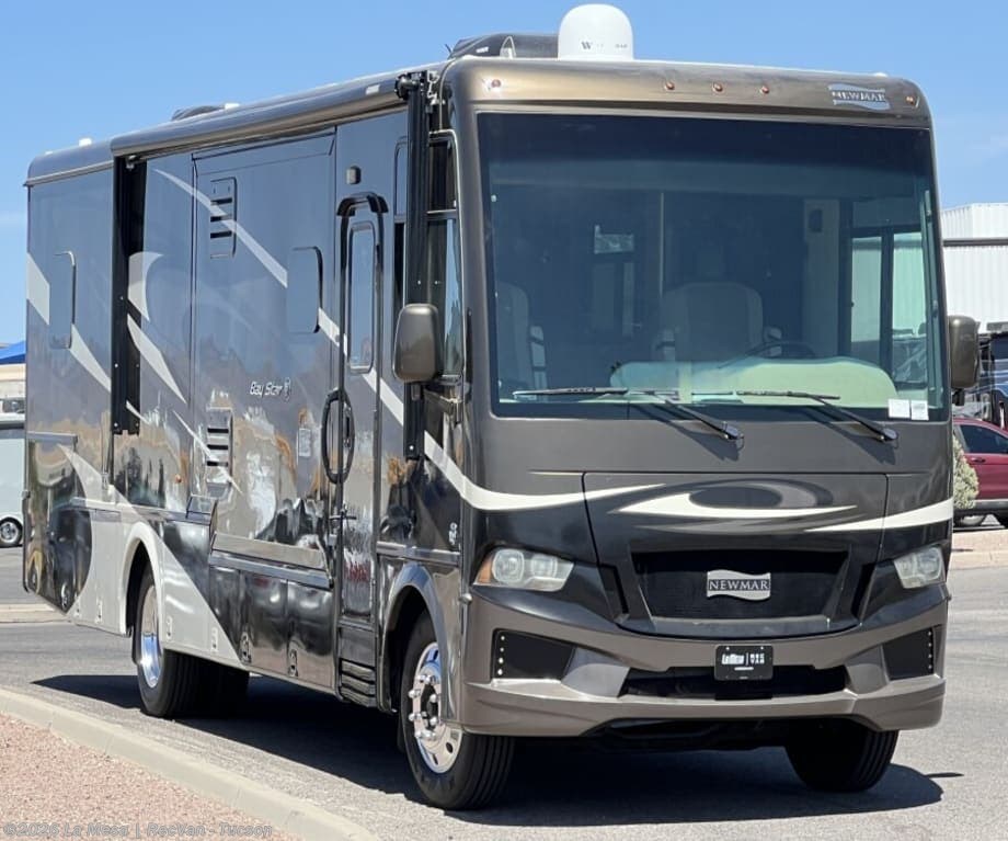 Used 2018 Newmar Bay Star 3532 available in Tucson, Arizona