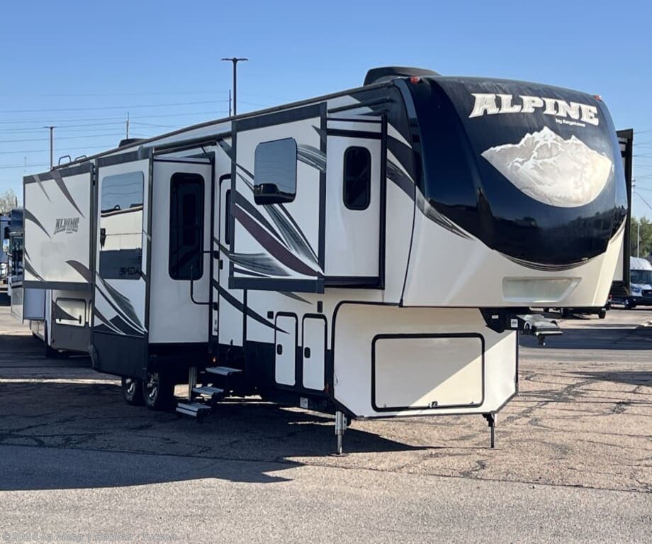 Used 2017 Keystone Alpine 3660FL available in Tucson, Arizona