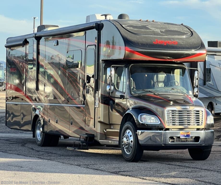 Used 2018  Jayco Seneca 37 TS by Jayco from La Mesa | RecVan - Tucson in Tucson, AZ