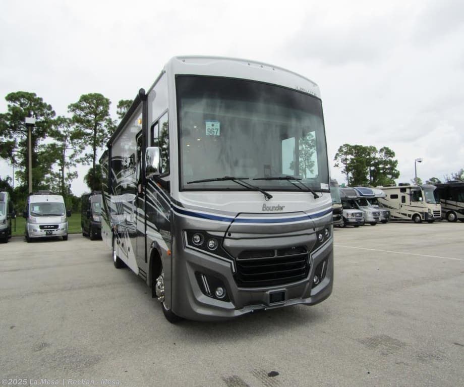 New 2026 Fleetwood Bounder 33C available in Mesa, Arizona