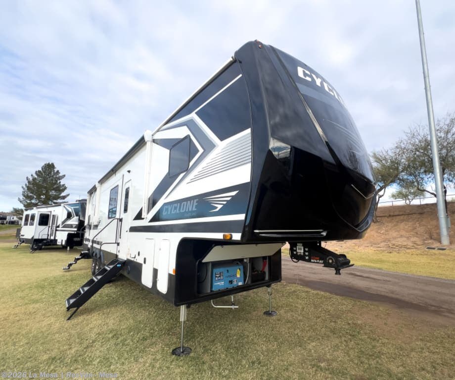 New 2026 Heartland Cyclone 3913 available in Mesa, Arizona