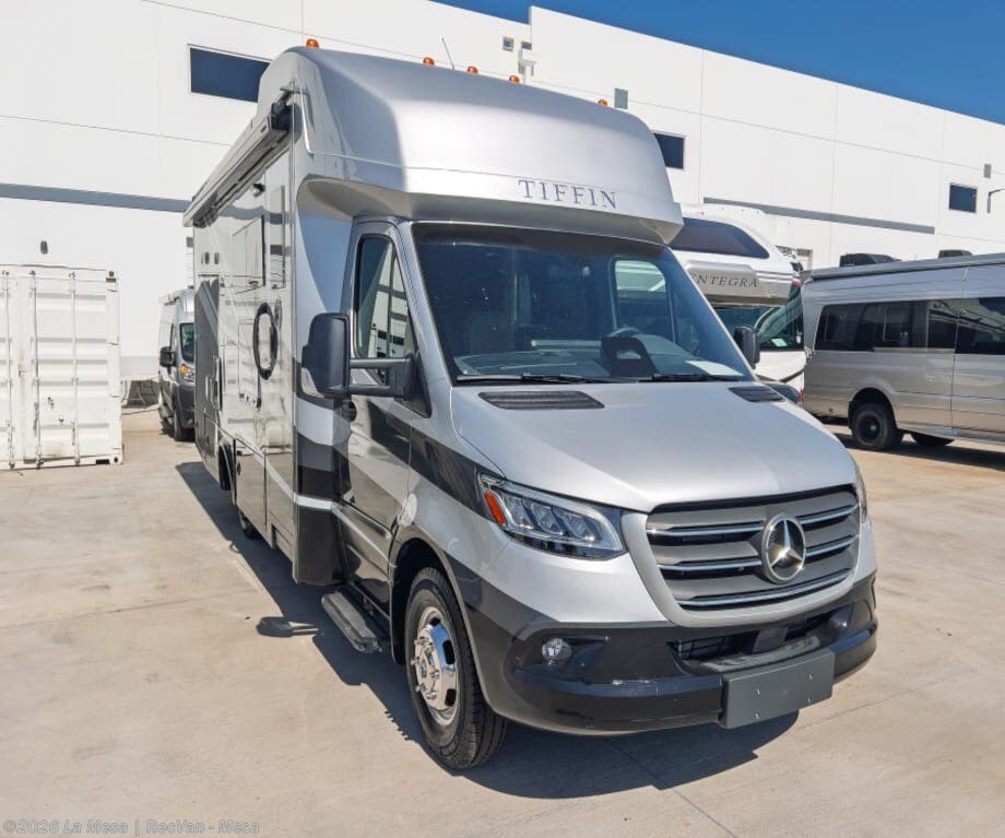 New 2027 Tiffin Wayfarer 25RW available in Mesa, Arizona