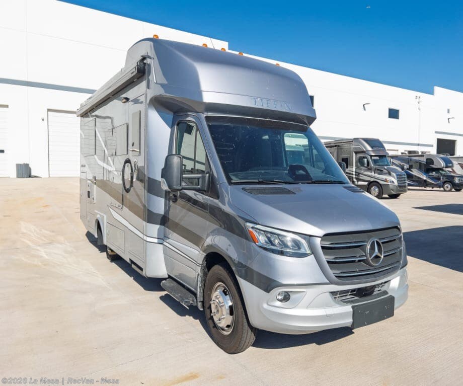 New 2027 Tiffin Wayfarer 25XLW available in Mesa, Arizona