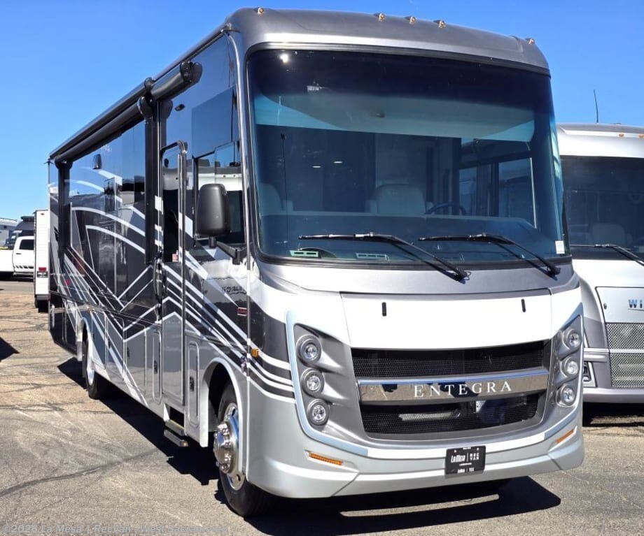 New 2026 Entegra Coach Vision XL 36C available in West Sacramento, California