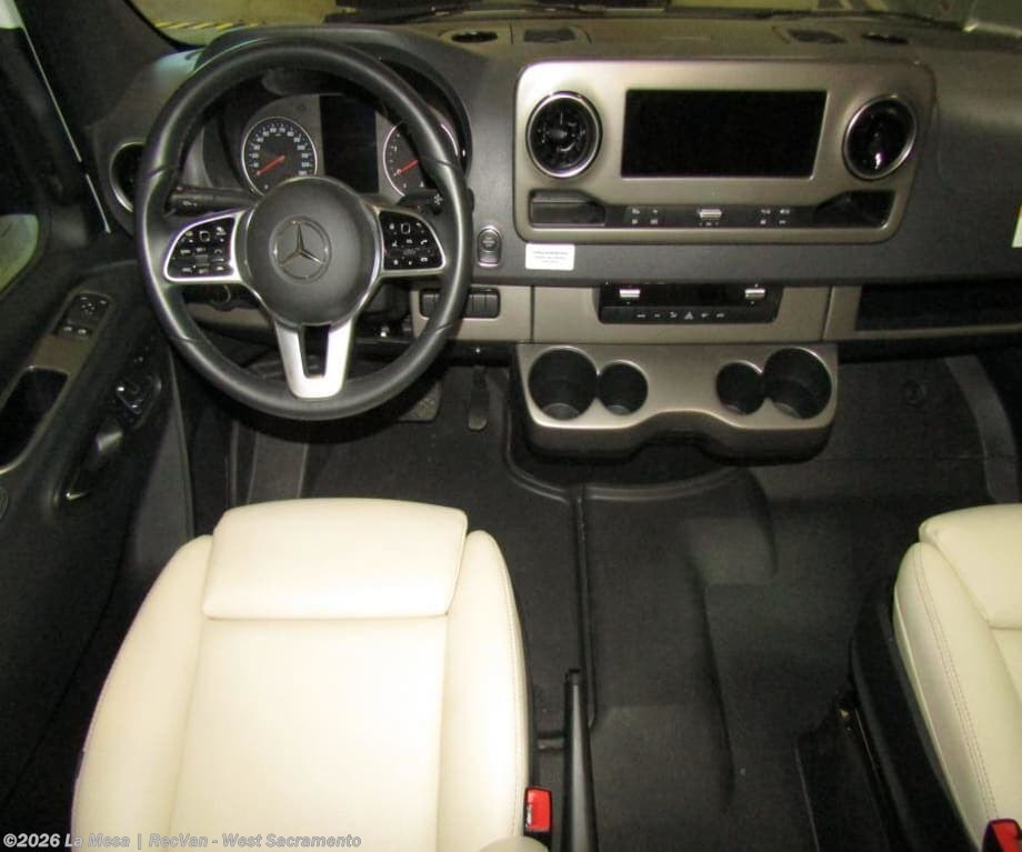 New 2025 Winnebago View WM524T available in West Sacramento, California