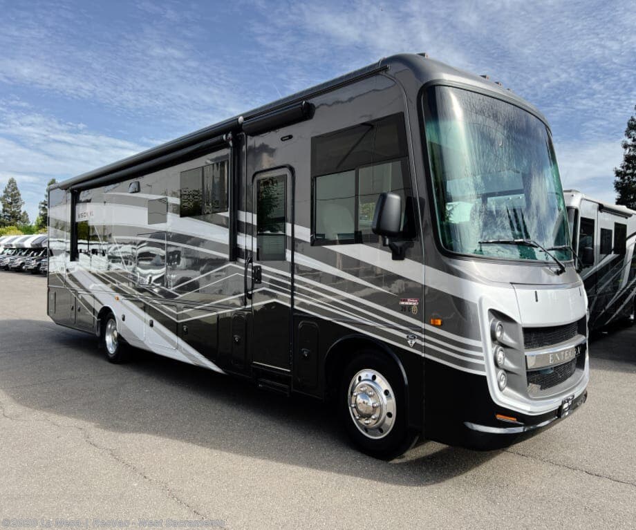 Used 2025 Entegra Coach Vision XL 36C available in West Sacramento, California
