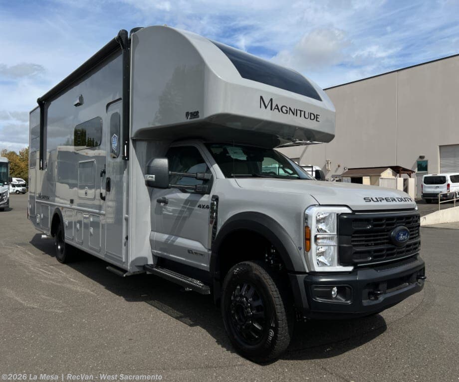 New 2027 Thor Motor Coach Magnitude Z30-M available in West Sacramento, California