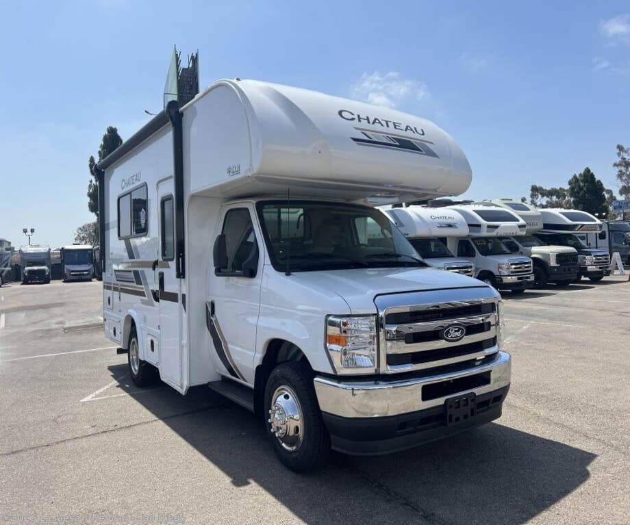New 2027 Thor Motor Coach Chateau 19X available in San Diego, California