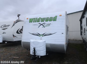 Used 2011 Forest River Wildwood X-Lite 22EXL available in Duncansville, Pennsylvania