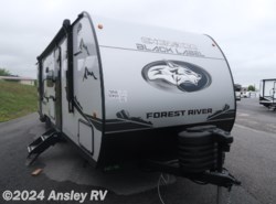 New 2025 Forest River Cherokee Grey Wolf Black Label 23DBHBL available in Duncansville, Pennsylvania