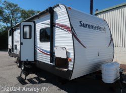 Used 2015 Keystone Springdale Summerland 2670BH available in Duncansville, Pennsylvania