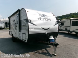 New 2026 Jayco Jay Flight SLX 197MB available in Duncansville, Pennsylvania