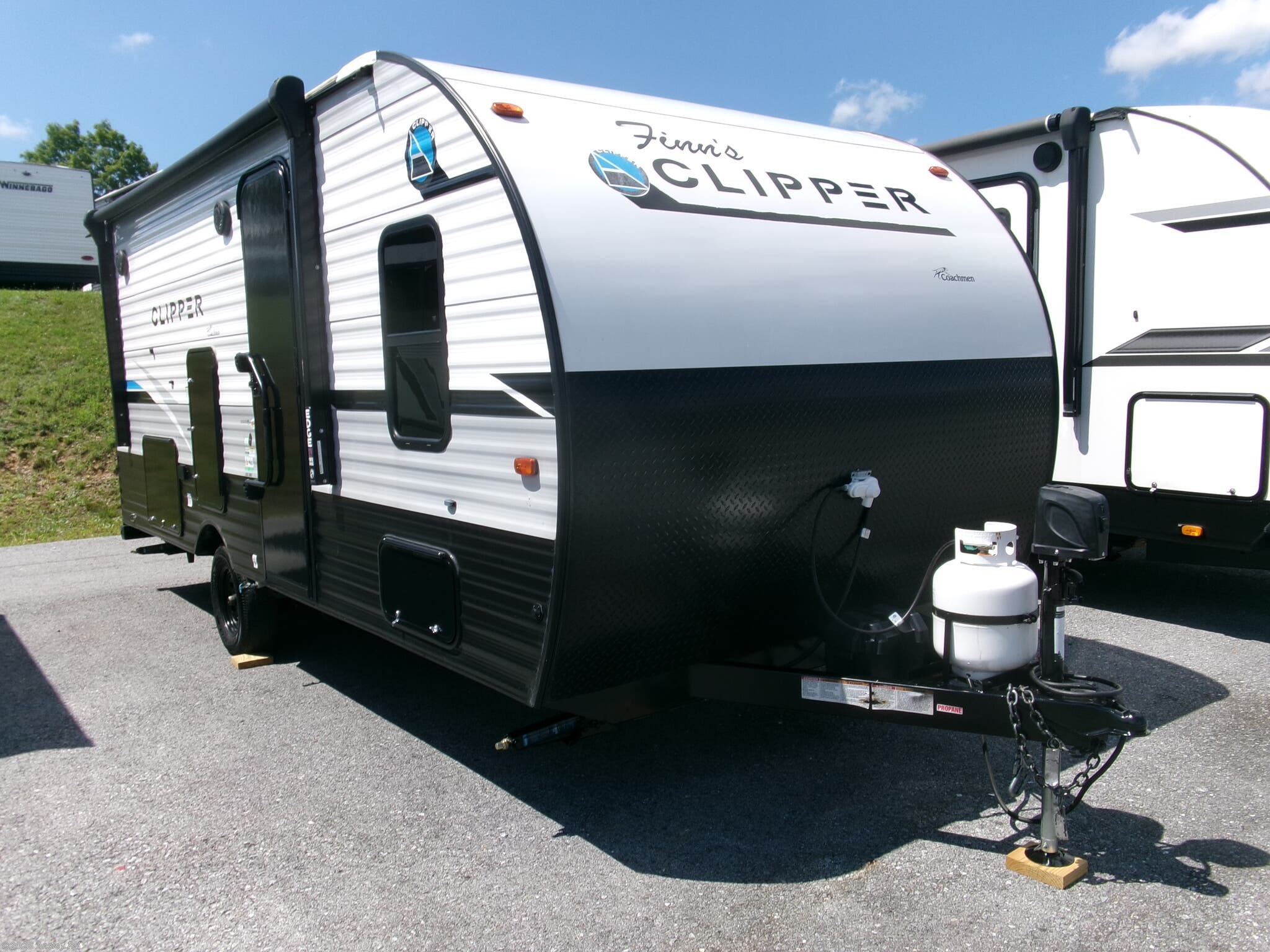 Used 2022 Coachmen Clipper Ultra-Lite Single Axle 182DBU available in Duncansville, Pennsylvania