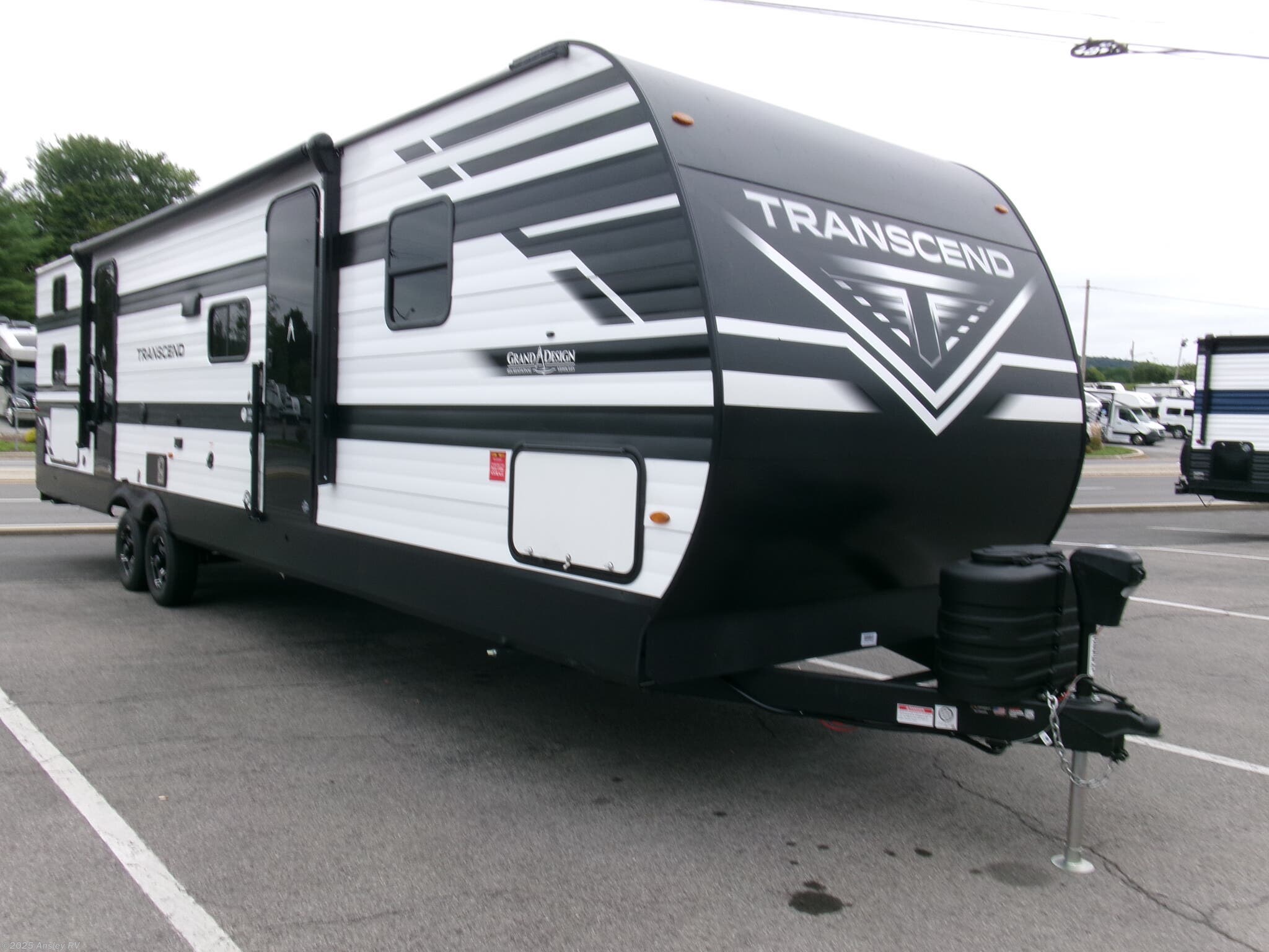 New 2026 Grand Design Transcend 325BHT available in Duncansville, Pennsylvania