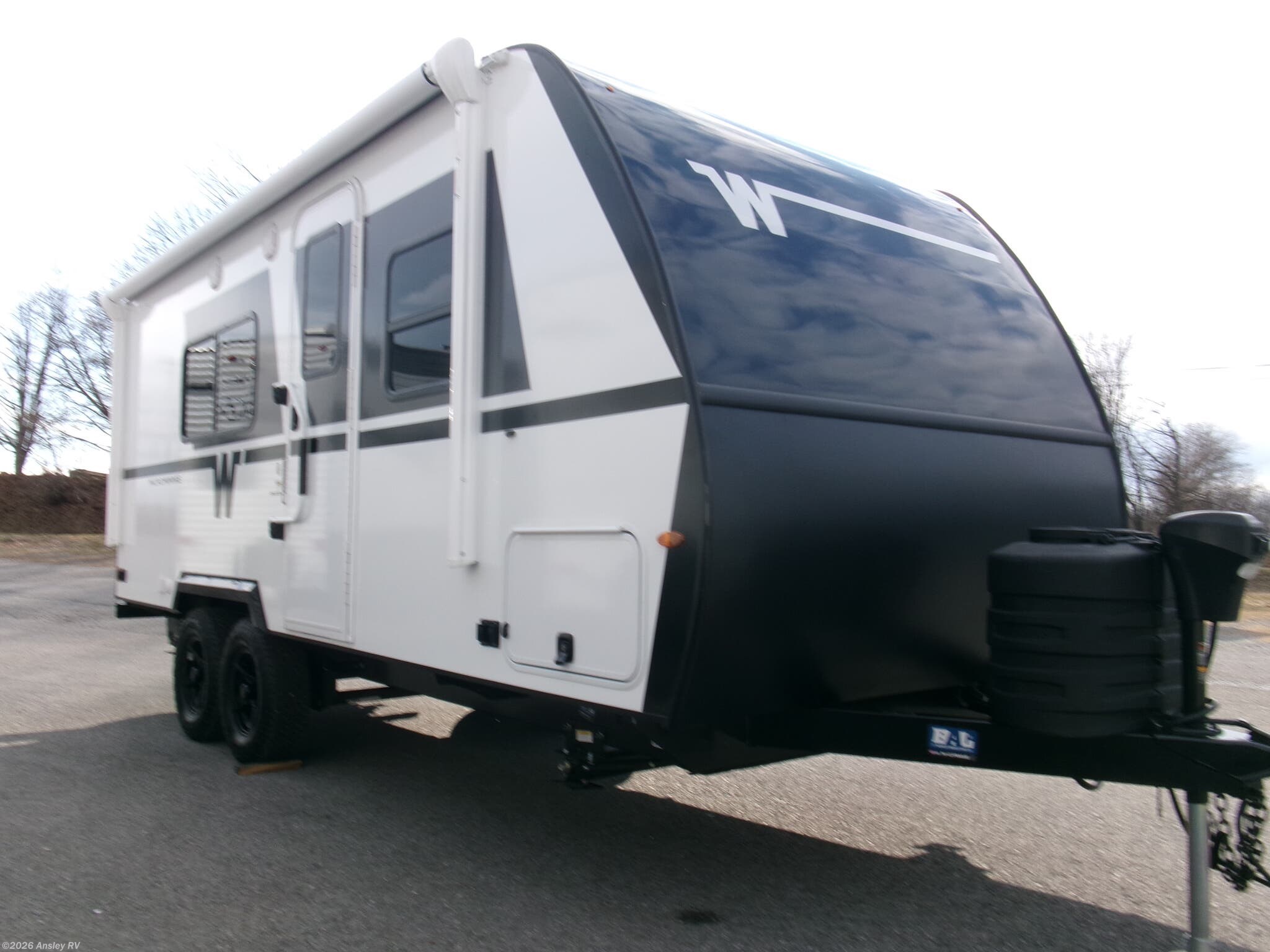 New 2026 Winnebago Micro Minnie 2000TRB available in Duncansville, Pennsylvania