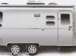 Used 2015 Airstream Flying Cloud 30 Bunk available in Duncansville, Pennsylvania