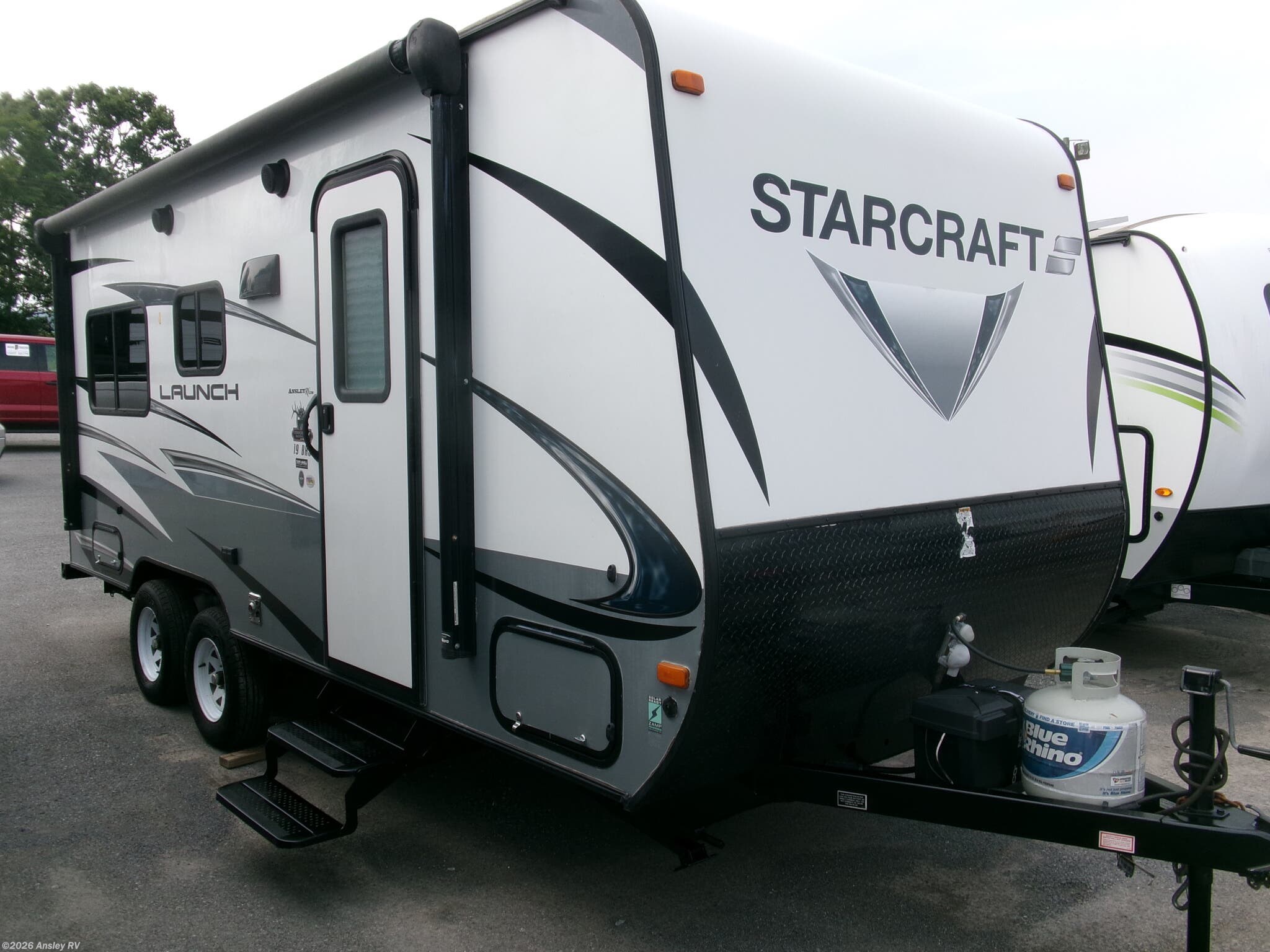 Used 2018 Starcraft Launch Outfitter 19BHS available in Duncansville, Pennsylvania