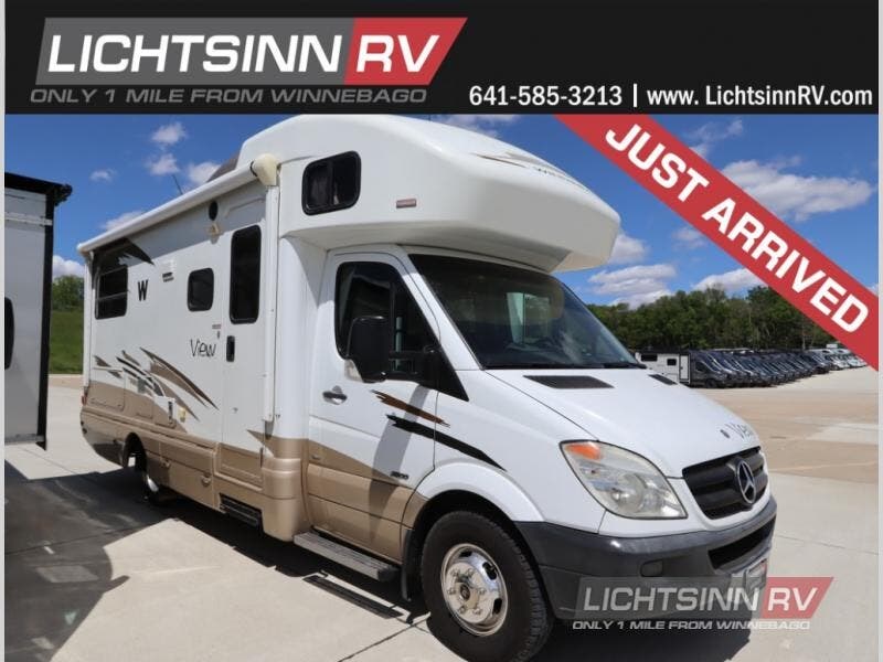 Used 2011  Winnebago View 24J by Winnebago from Lichtsinn RV in Forest City, IA