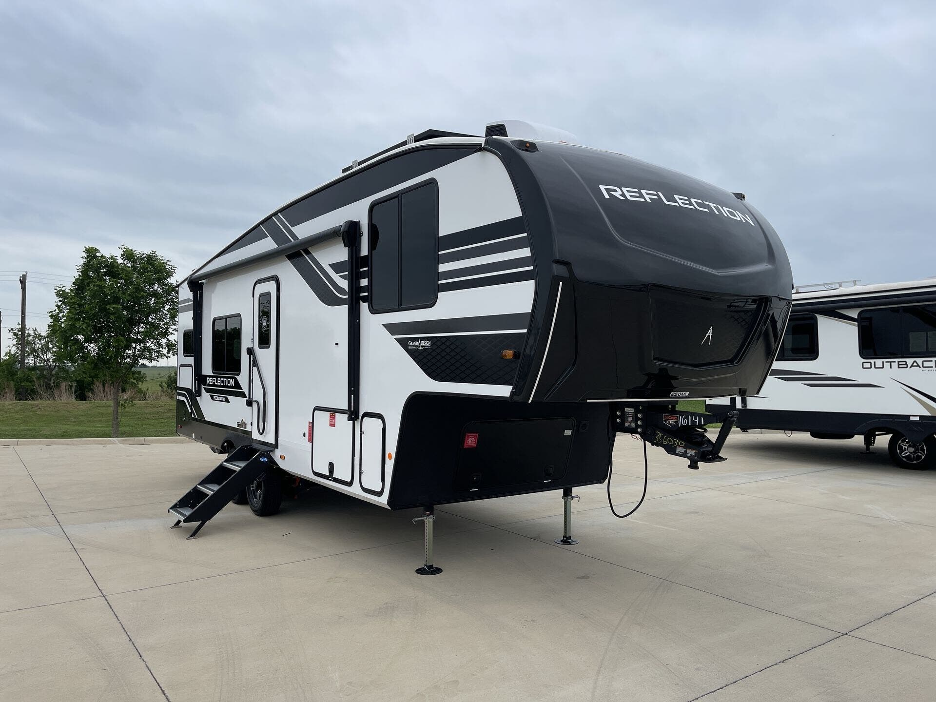 New 2026 Grand Design Reflection 150 250ML available in Sanger, Texas