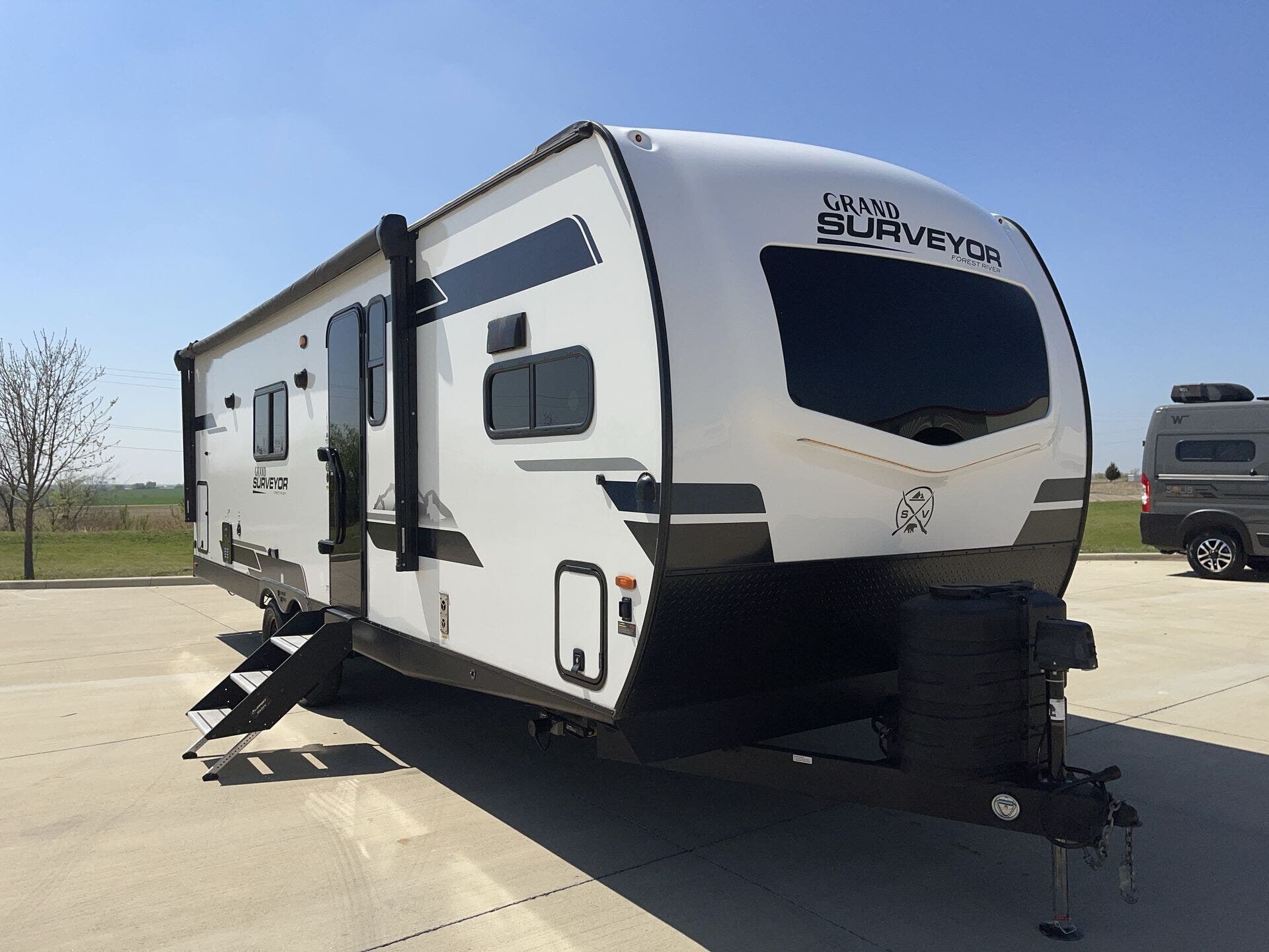 Used 2024 Forest River Grand Surveyor 268FKBS available in Sanger, Texas