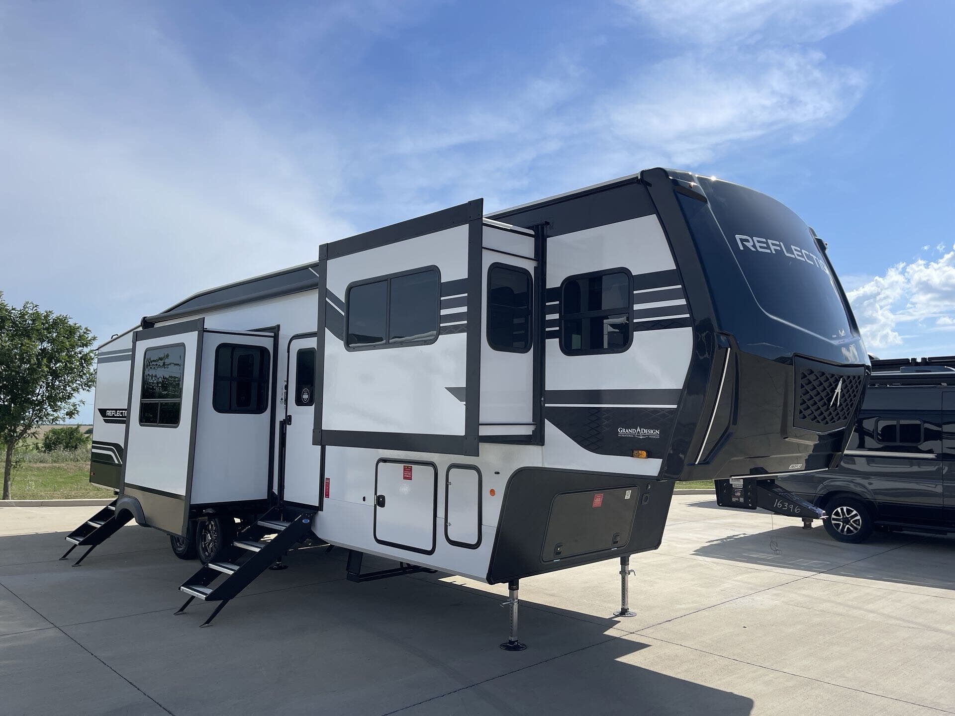 New 2026 Grand Design Reflection 360FLS available in Sanger, Texas