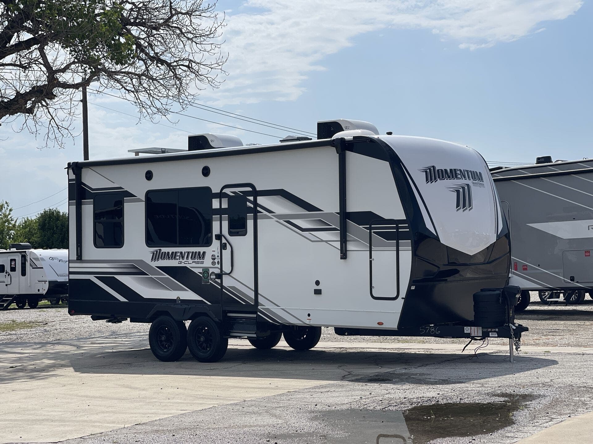 New 2027 Grand Design Momentum G-Class 21G available in Sanger, Texas