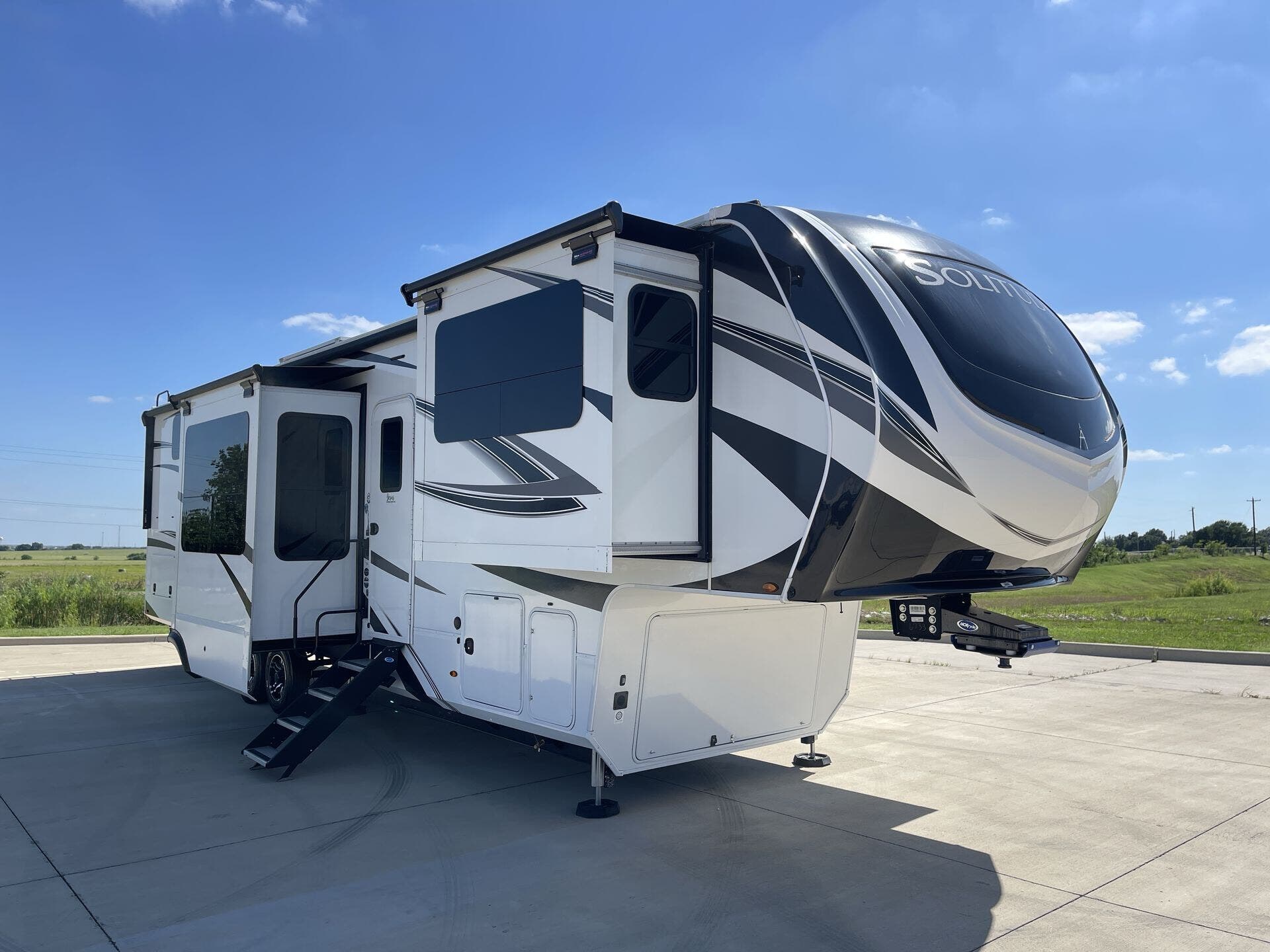 Used 2024 Grand Design Solitude 380FL available in Sanger, Texas