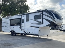 New 2024 Grand Design Solitude 391DL available in Fort Worth, Texas