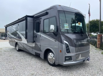 New 2025 Winnebago Vista 34R available in Kerrville, Texas
