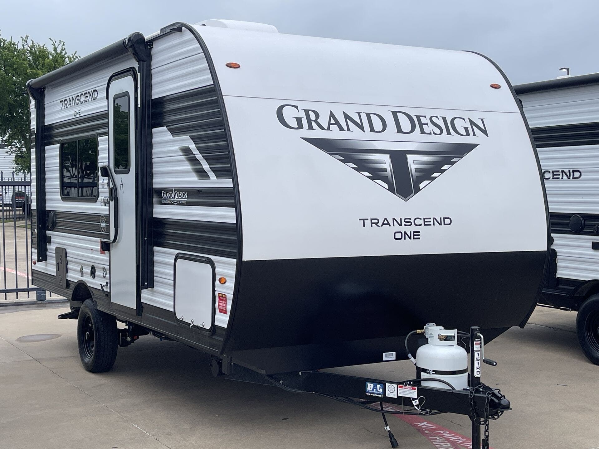 New 2026 Grand Design Transcend One 151RB available in Fort Worth, Texas