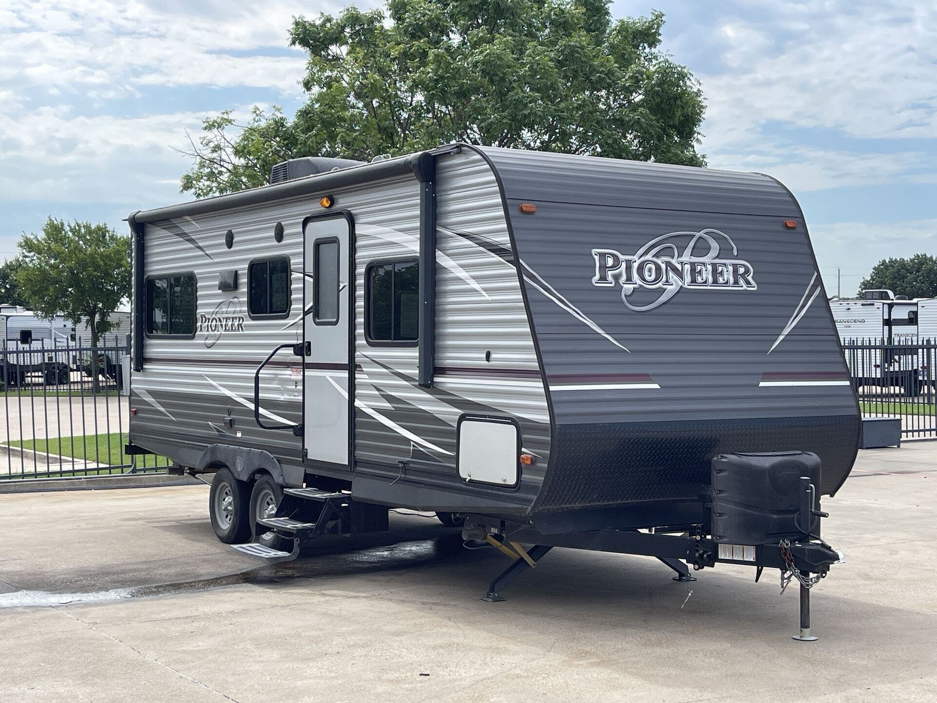 Used 2017 Heartland Pioneer M-210RD available in Fort Worth, Texas