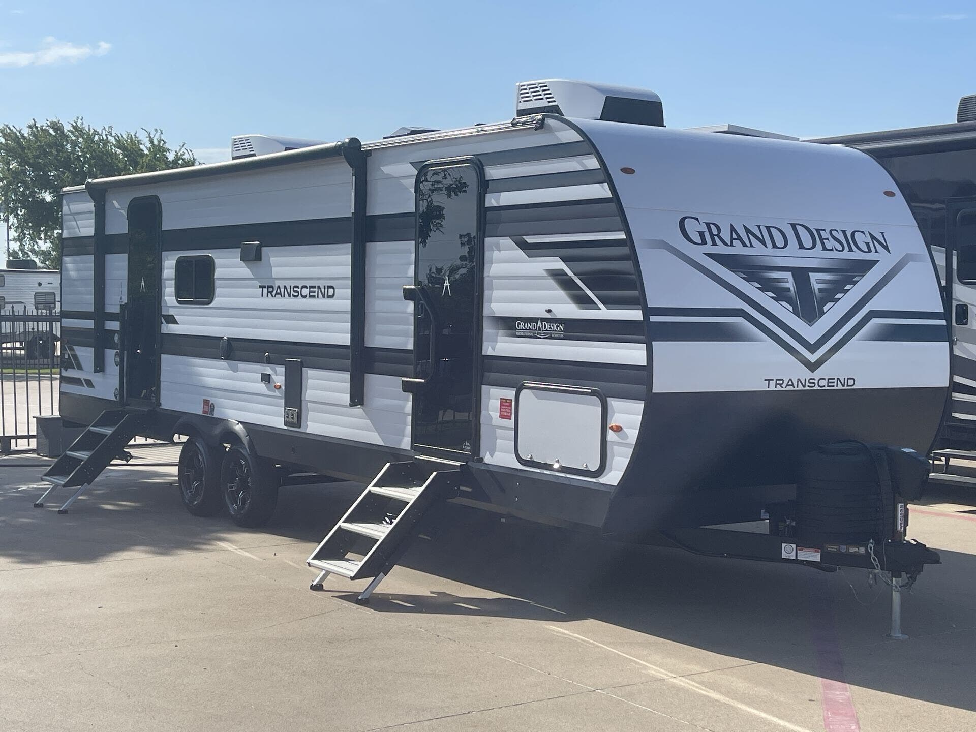 New 2027 Grand Design Transcend 265BHT available in Fort Worth, Texas