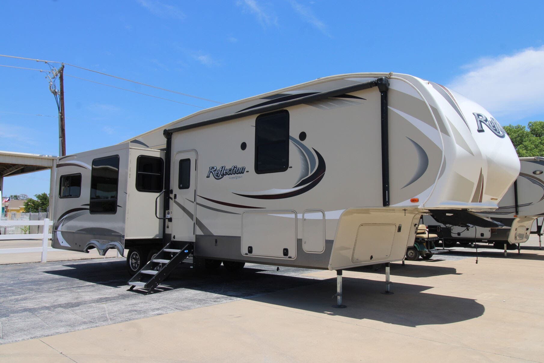 2015 Grand Design Reflection 337RLS RV for Sale in Corinth, TX 76210 |  92276A | RVUSA.com Classifieds