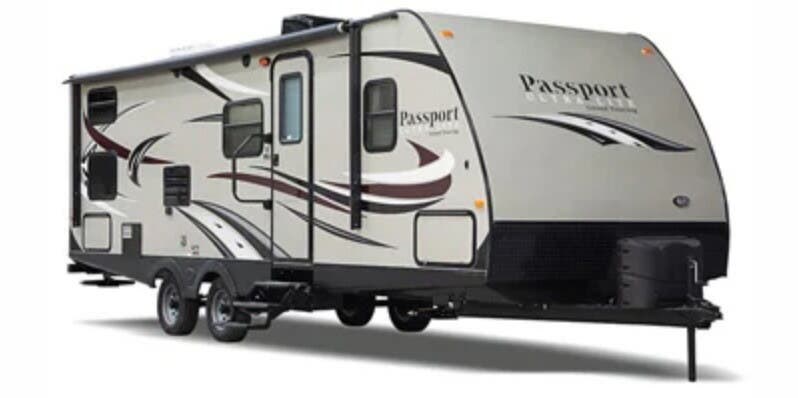 Used 2018 Keystone Passport 2520RL available in Corinth, Texas