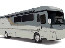 Used 2019 Winnebago Horizon WKP42Q available in Corinth, Texas