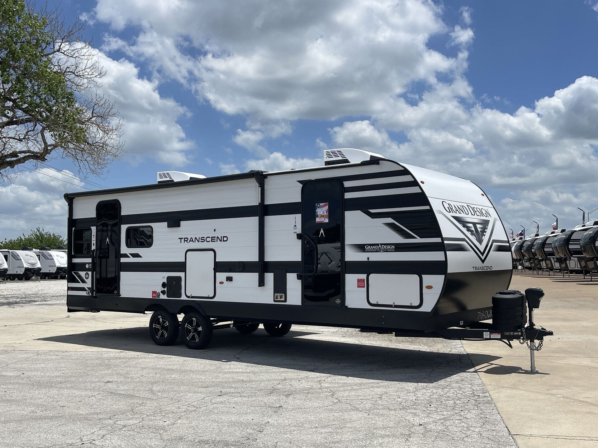 New 2026 Grand Design Transcend 245RLT available in Corinth, Texas
