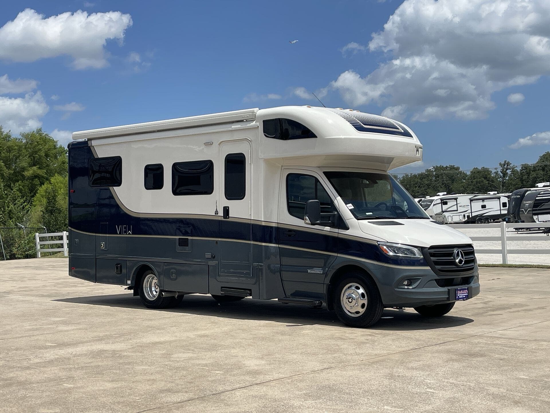 New 2027 Winnebago View 24R2 available in Corinth, Texas
