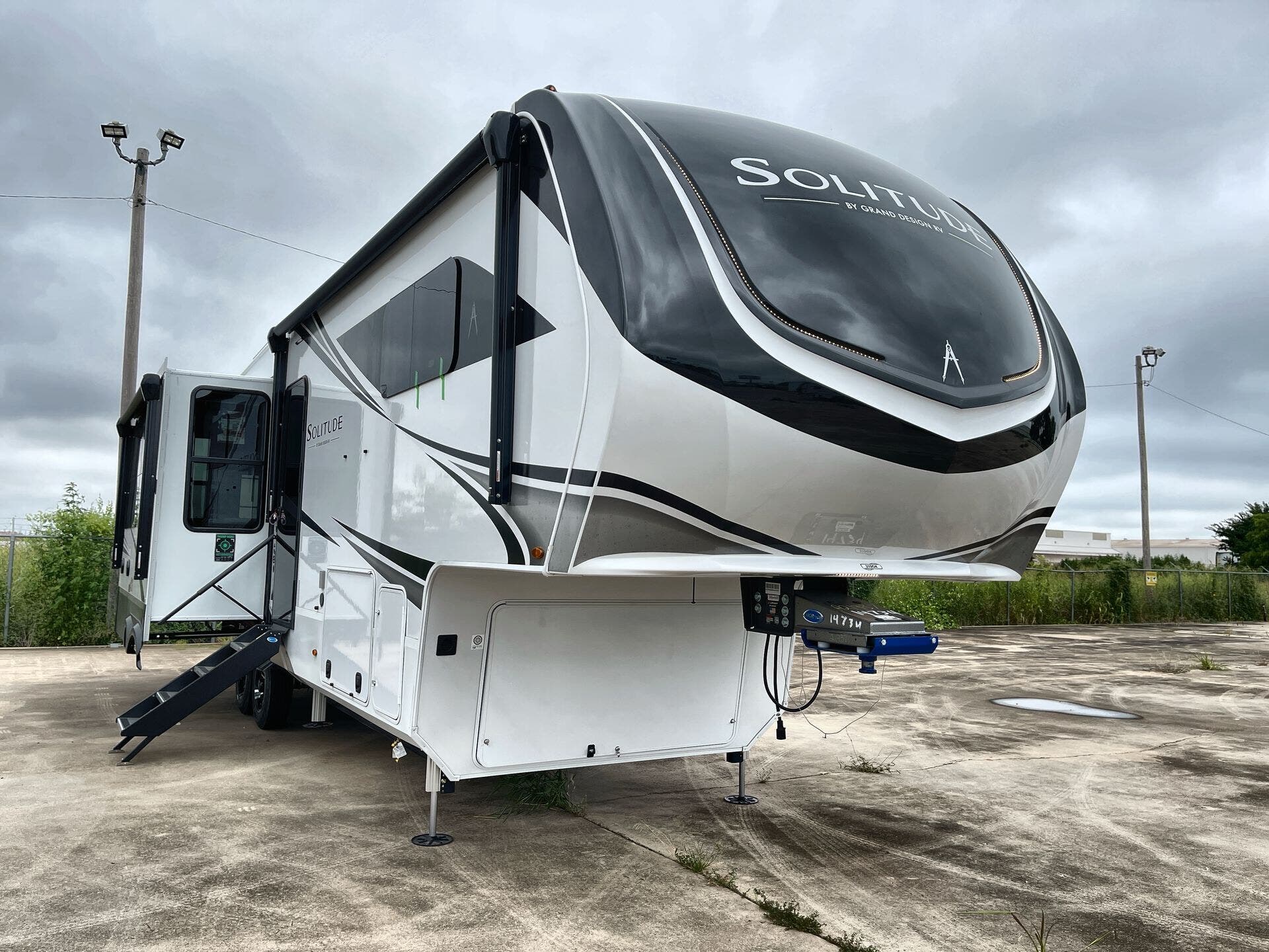 New 2025 Grand Design Solitude 310GK available in Oklahoma City, Oklahoma