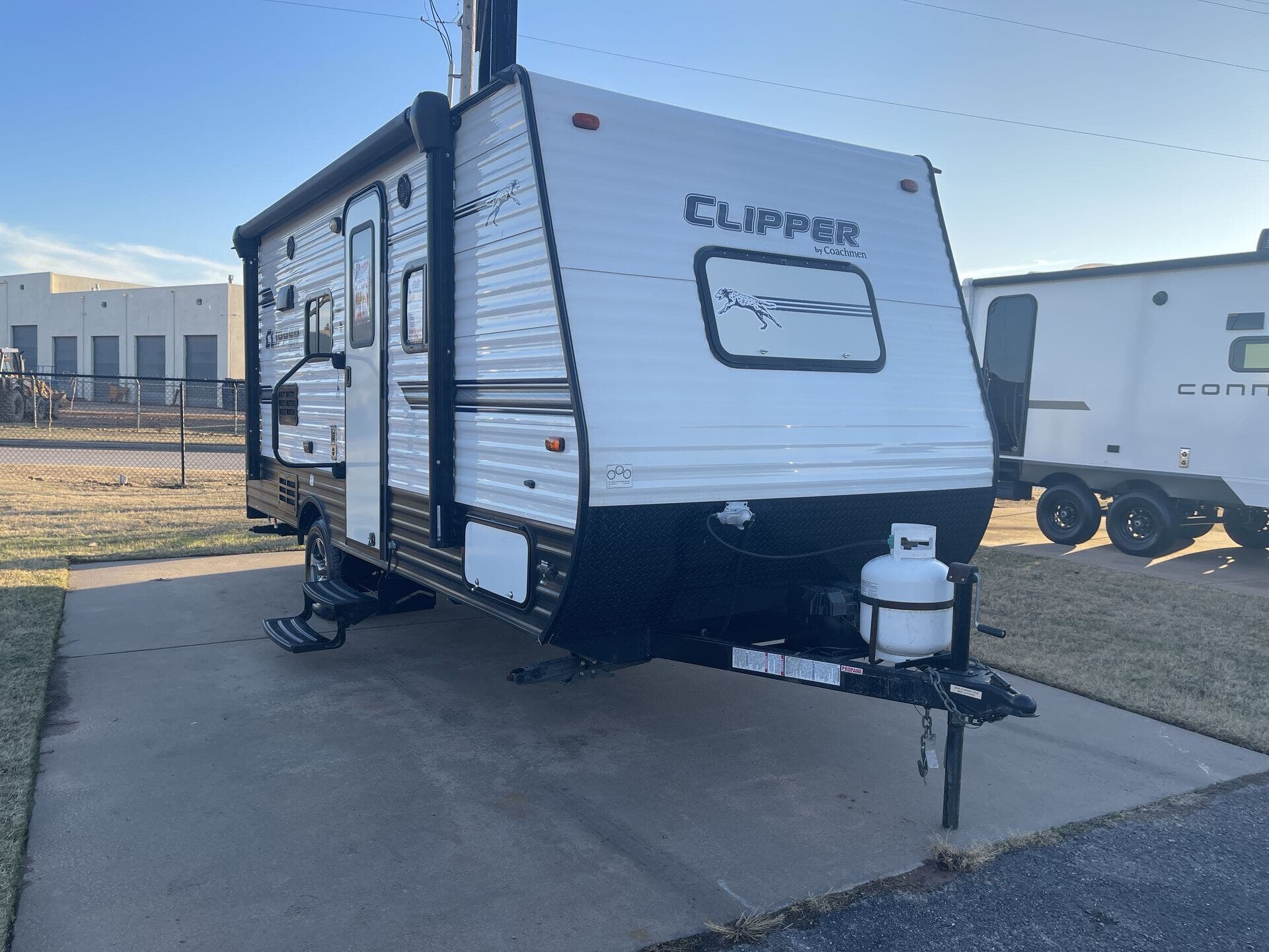 Used 2018 Coachmen Clipper 17FQ available in Oklahoma City, Oklahoma