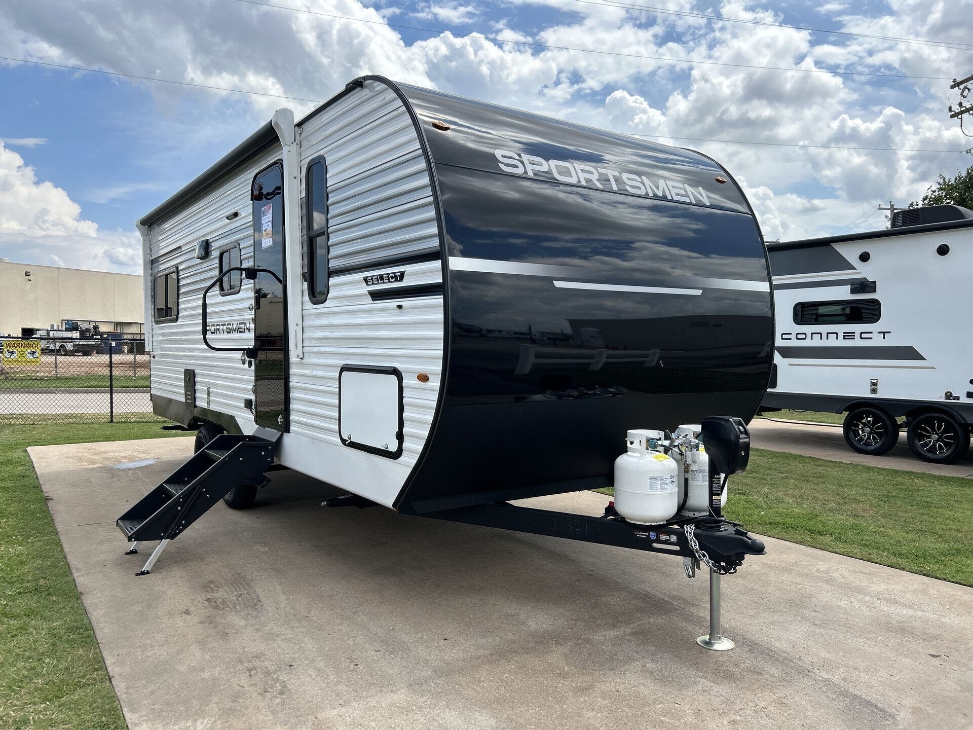 New 2026 K-Z Sportsmen Select 210RD available in Oklahoma City, Oklahoma