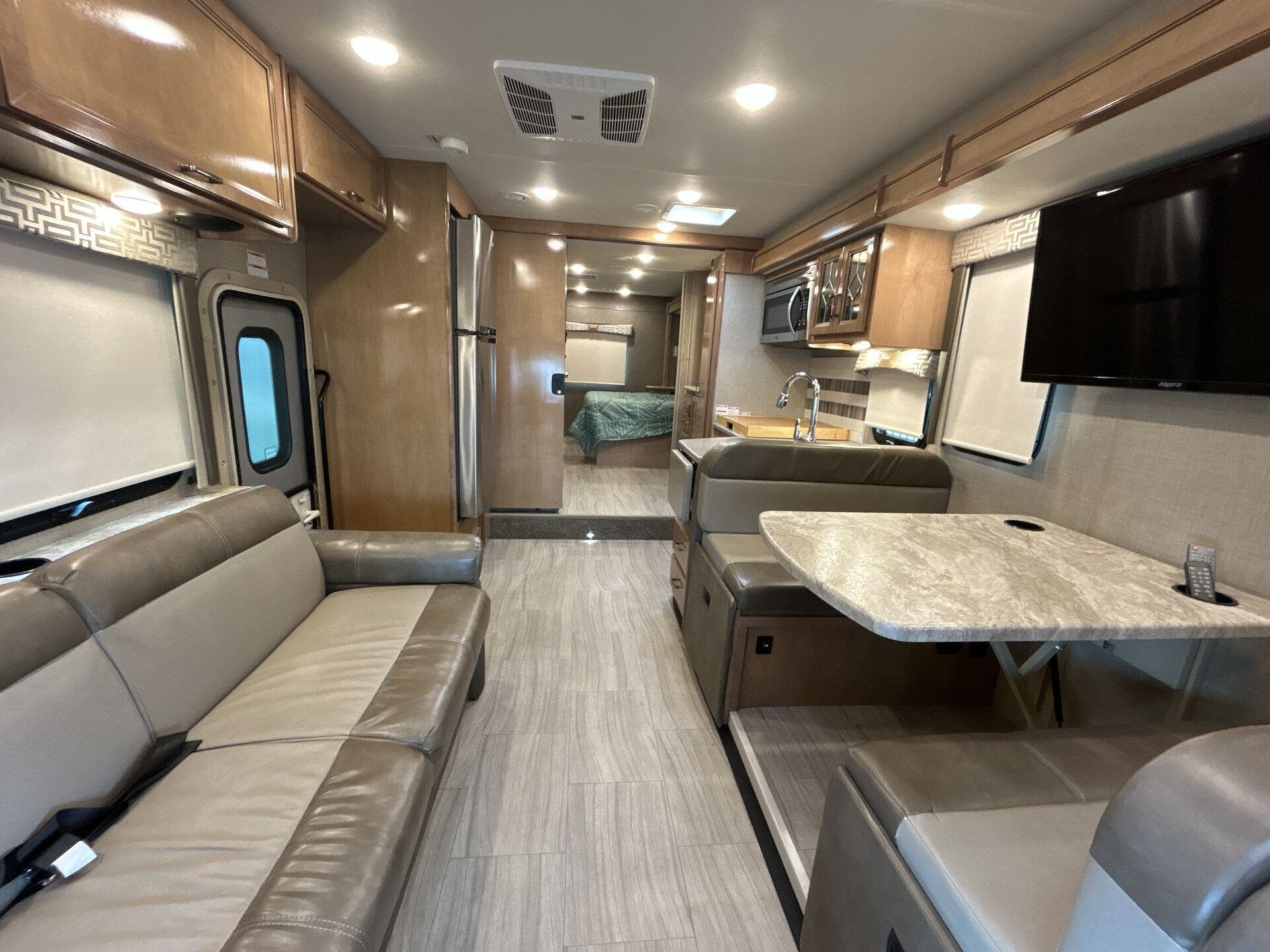 Used 2020 Thor Motor Coach Quantum JM31 available in Oklahoma City, Oklahoma