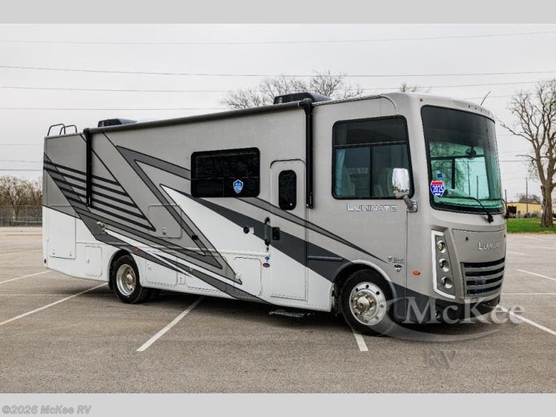 New 2025 Thor Motor Coach Luminate MM30 available in Perry, Iowa